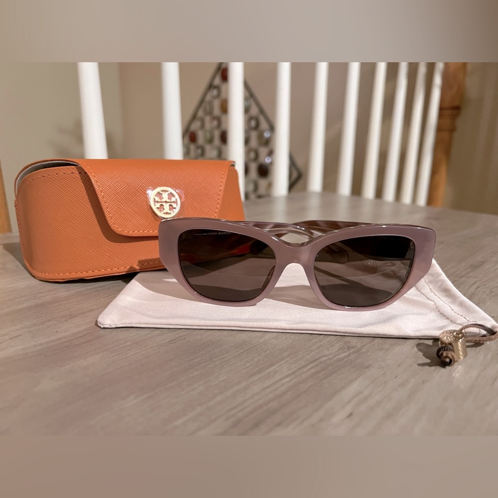 NIB Tory Burch Women’s Sunglasses